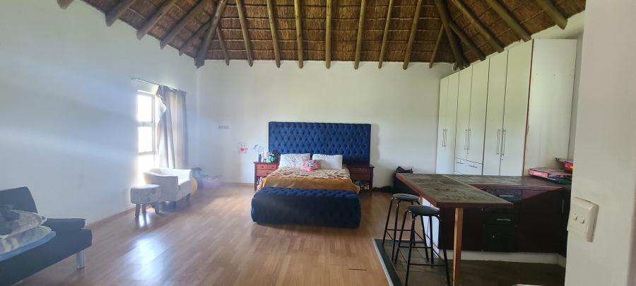 5 Bedroom Property for Sale in Glen Austin Gauteng