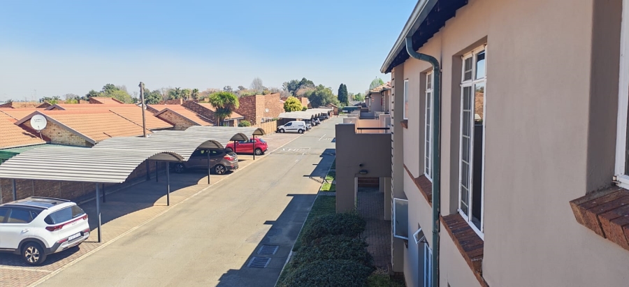 2 Bedroom Property for Sale in Brentwood Gauteng