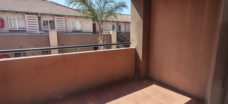 To Let 2 Bedroom Property for Rent in Brentwood Gauteng