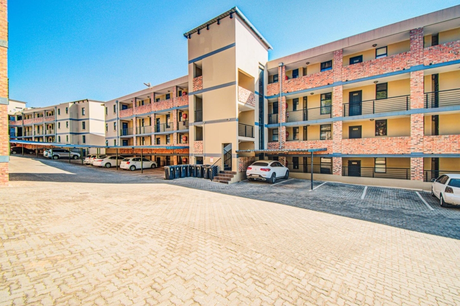 To Let 2 Bedroom Property for Rent in Solheim Gauteng