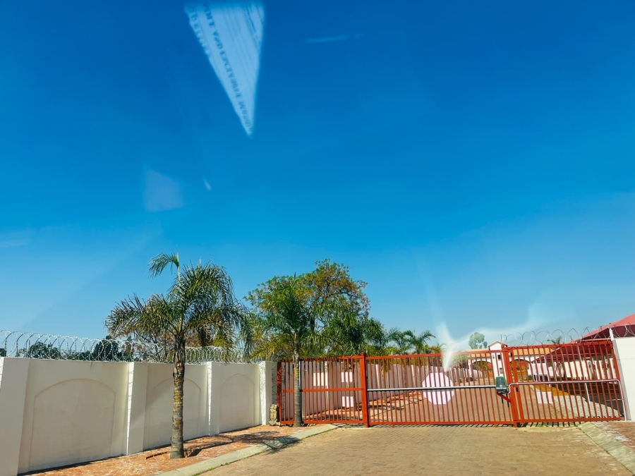 0 Bedroom Property for Sale in Klippoortjie Gauteng