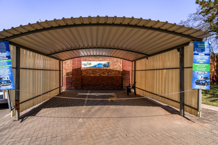 2 Bedroom Property for Sale in La Montagne Gauteng