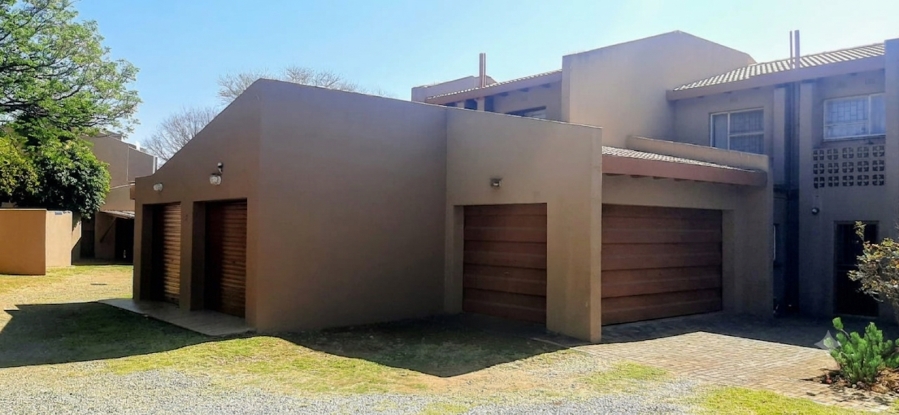 3 Bedroom Property for Sale in Birch Acres Gauteng