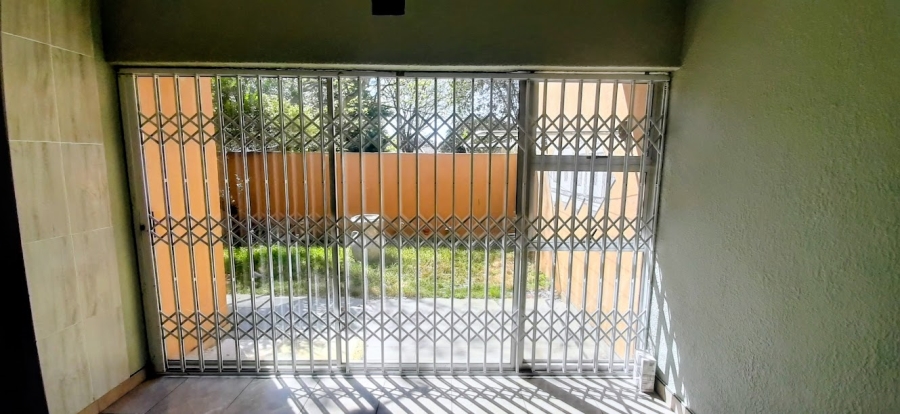 3 Bedroom Property for Sale in Birch Acres Gauteng