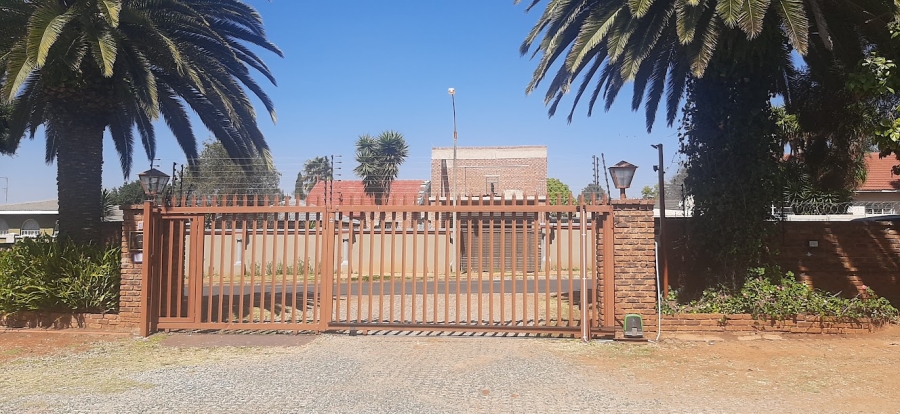 3 Bedroom Property for Sale in Birch Acres Gauteng