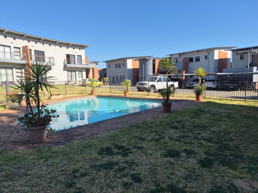 2 Bedroom Property for Sale in Rynfield Gauteng