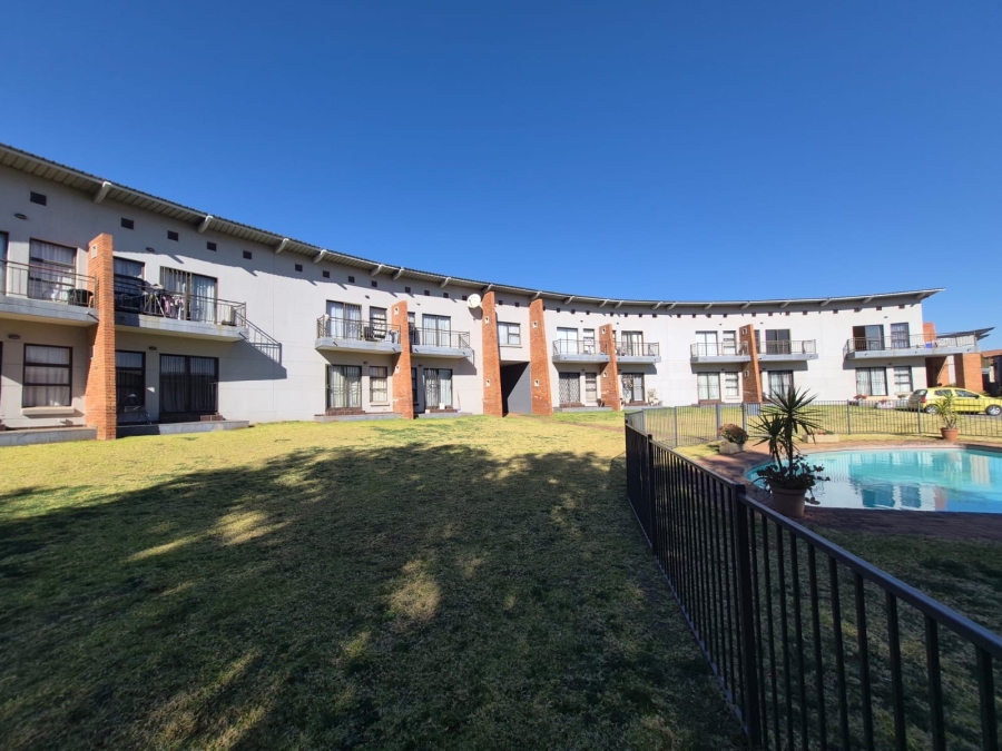 2 Bedroom Property for Sale in Rynfield Gauteng