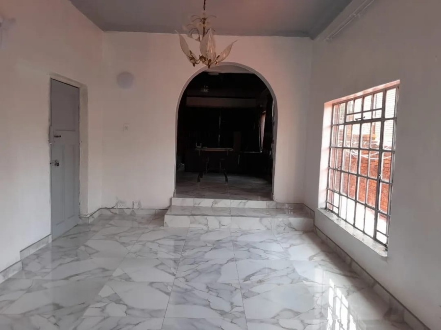 4 Bedroom Property for Sale in Laudium Gauteng