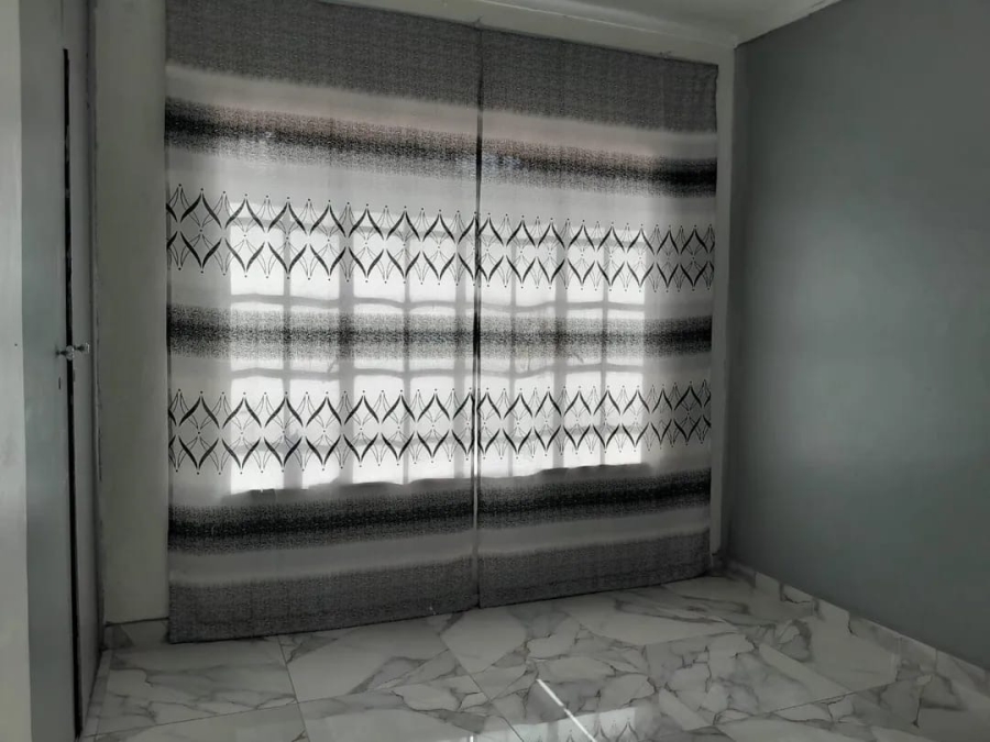 4 Bedroom Property for Sale in Laudium Gauteng