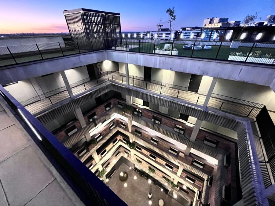 1 Bedroom Property for Sale in Sandton Central Gauteng