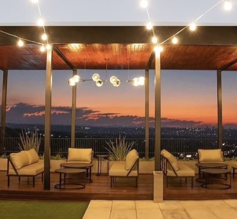 1 Bedroom Property for Sale in Sandton Central Gauteng