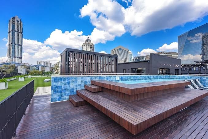 1 Bedroom Property for Sale in Sandton Central Gauteng