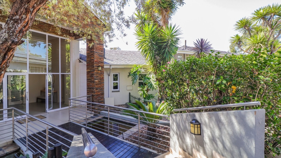 5 Bedroom Property for Sale in Bryanston Gauteng