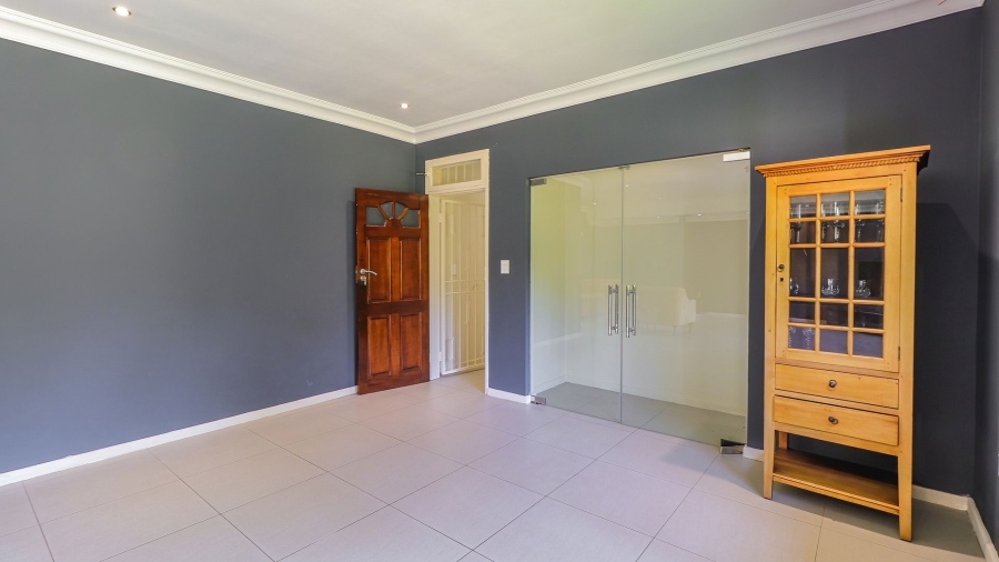 5 Bedroom Property for Sale in Bryanston Gauteng