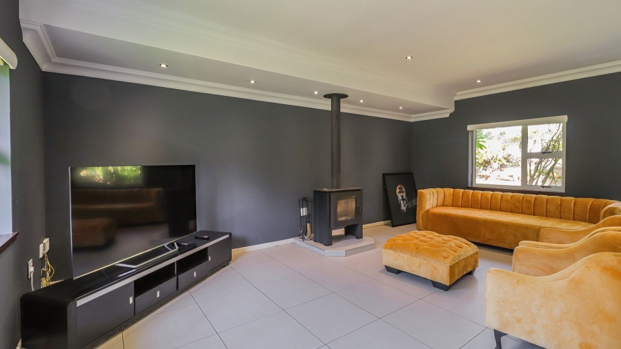 5 Bedroom Property for Sale in Bryanston Gauteng