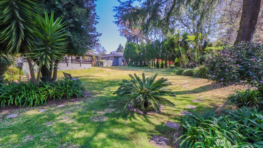 5 Bedroom Property for Sale in Bryanston Gauteng