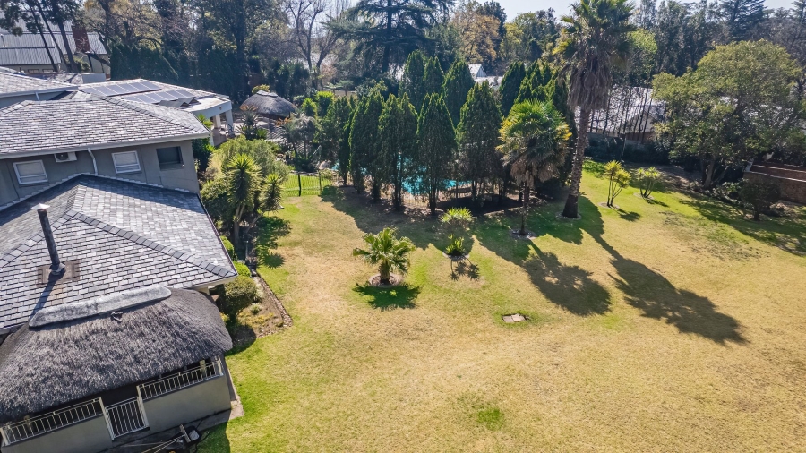 5 Bedroom Property for Sale in Bryanston Gauteng