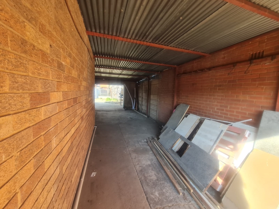 4 Bedroom Property for Sale in Vanderbijlpark CE 2 Gauteng