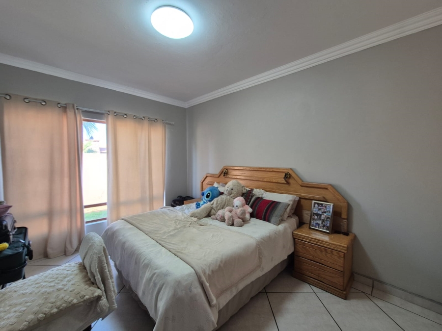 To Let 4 Bedroom Property for Rent in Vanderbijlpark SE 8 Gauteng