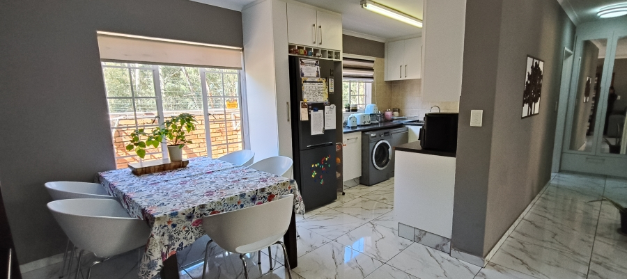 To Let 3 Bedroom Property for Rent in Sundowner Gauteng