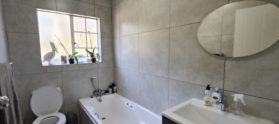 To Let 3 Bedroom Property for Rent in Sundowner Gauteng