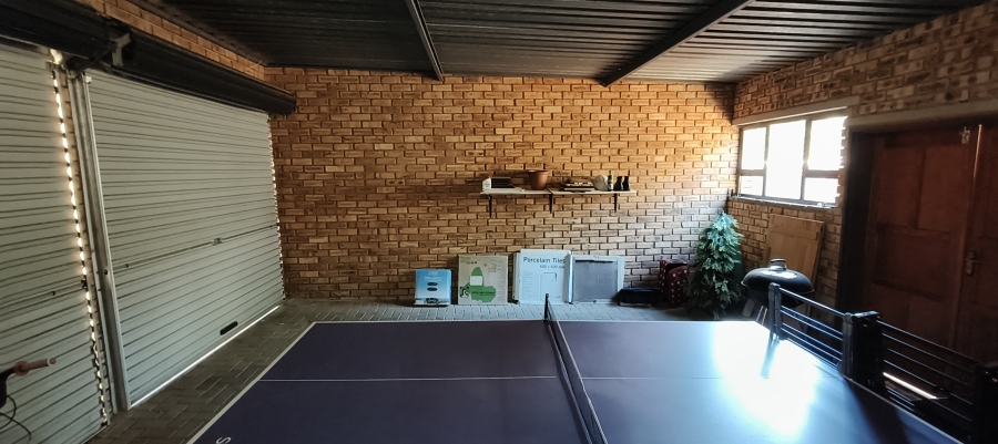 To Let 3 Bedroom Property for Rent in Sundowner Gauteng