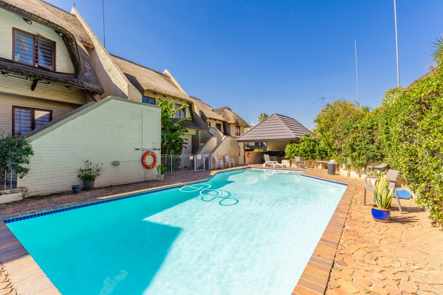 2 Bedroom Property for Sale in Paulshof Gauteng