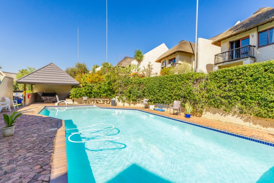 2 Bedroom Property for Sale in Paulshof Gauteng