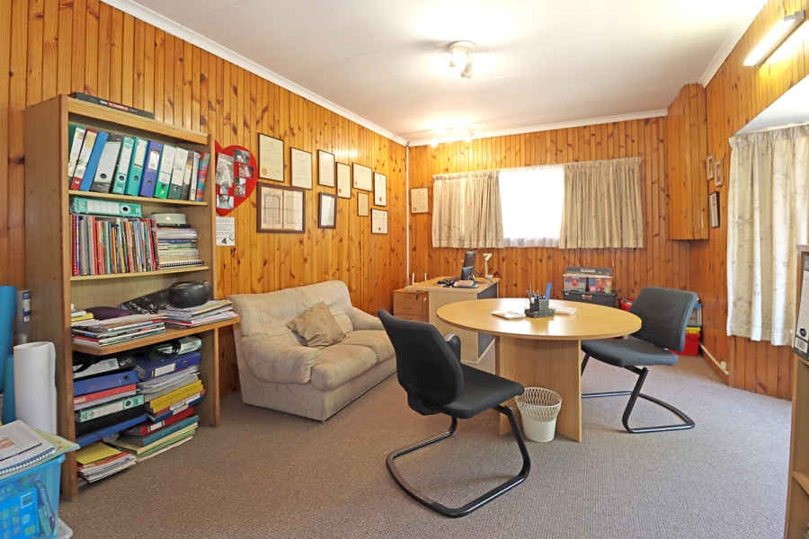 3 Bedroom Property for Sale in Savoy Estate Gauteng