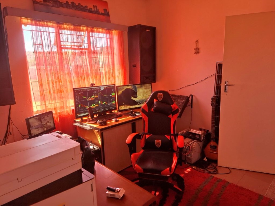 3 Bedroom Property for Sale in Glen Harvie Gauteng