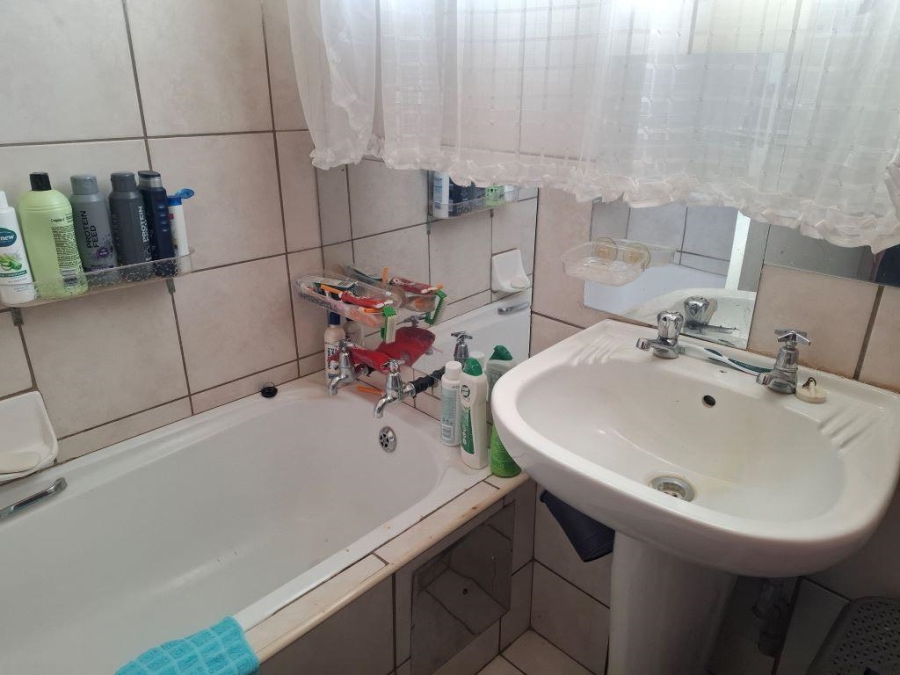 3 Bedroom Property for Sale in Glen Harvie Gauteng