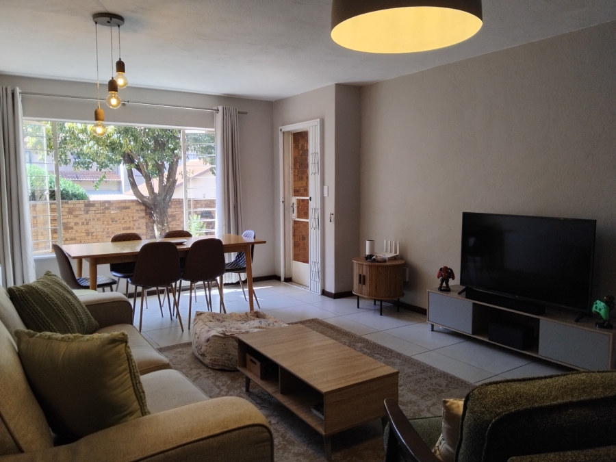 To Let 3 Bedroom Property for Rent in Fairland Gauteng