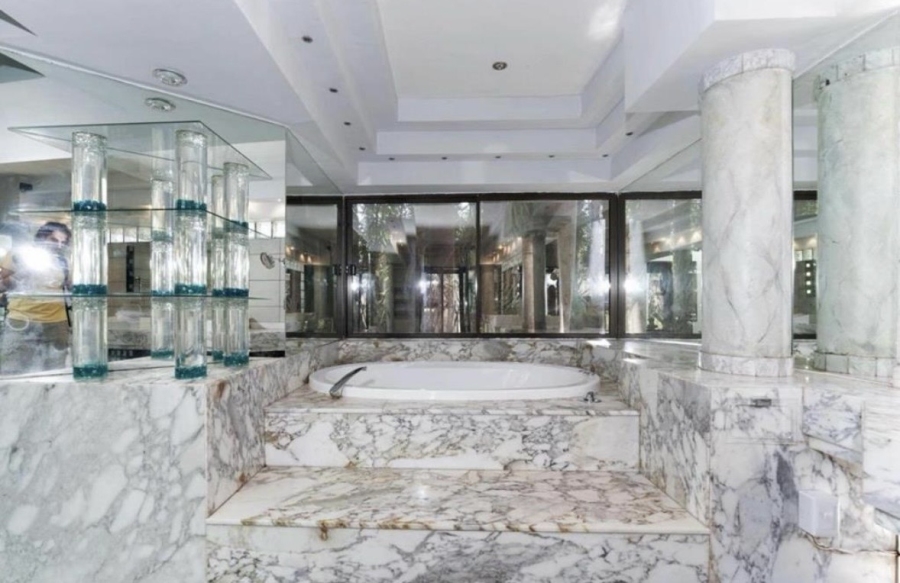 To Let 8 Bedroom Property for Rent in Atholl Gauteng
