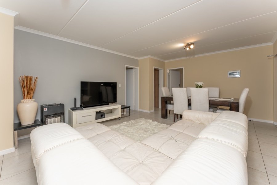 3 Bedroom Property for Sale in Linbro Park Gauteng