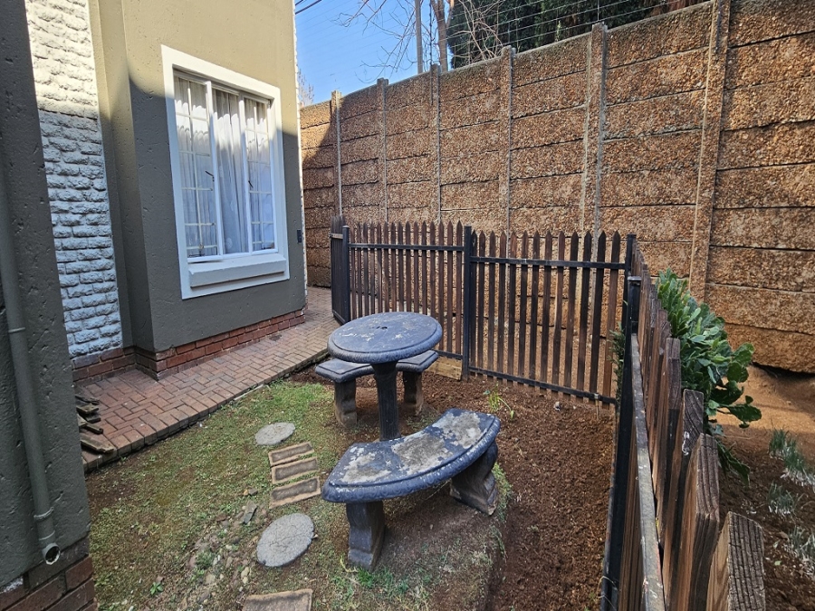 To Let 2 Bedroom Property for Rent in Castleview Gauteng