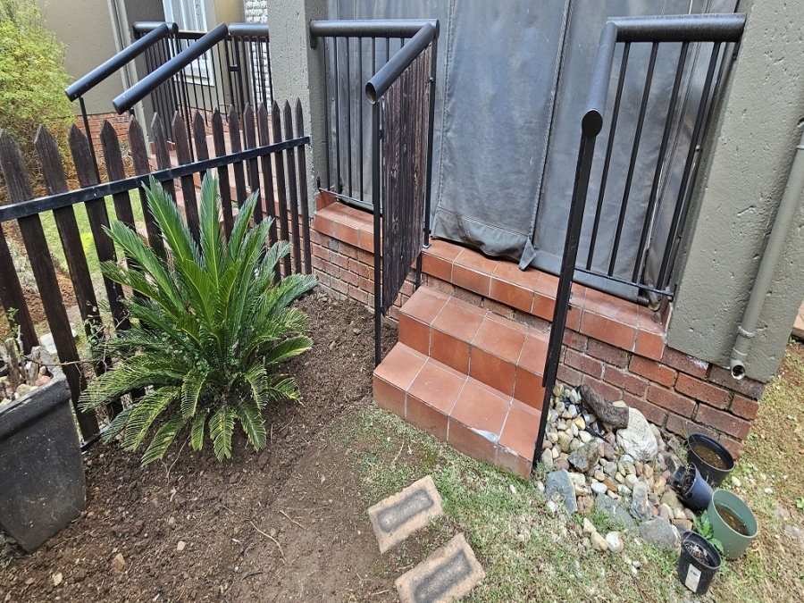 To Let 2 Bedroom Property for Rent in Castleview Gauteng