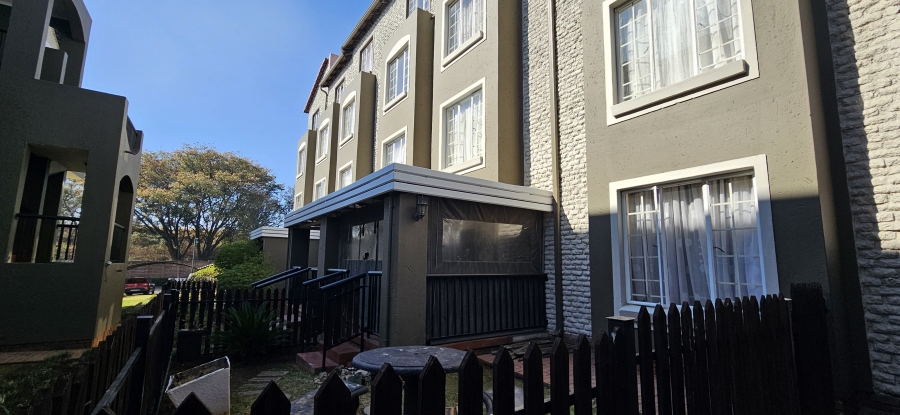 To Let 2 Bedroom Property for Rent in Castleview Gauteng
