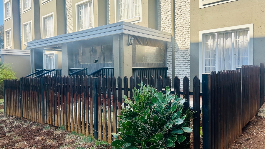 To Let 2 Bedroom Property for Rent in Castleview Gauteng