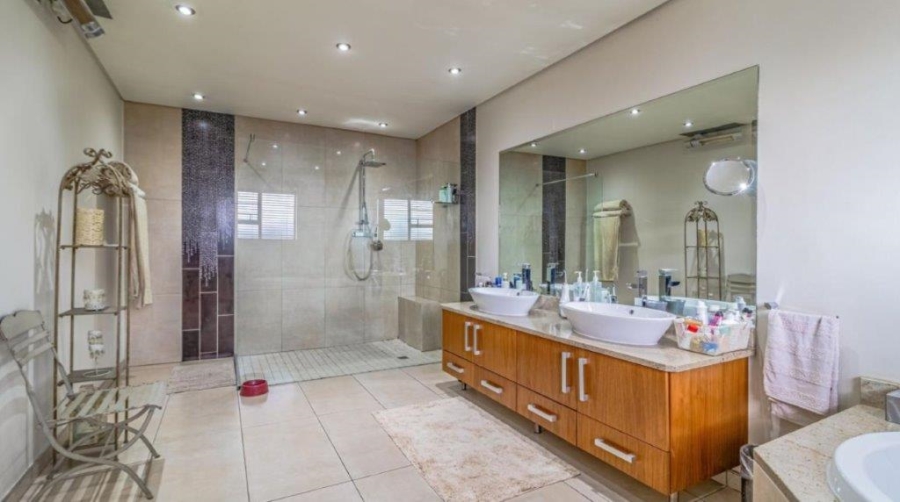 4 Bedroom Property for Sale in Dowerglen Ext 5 Gauteng