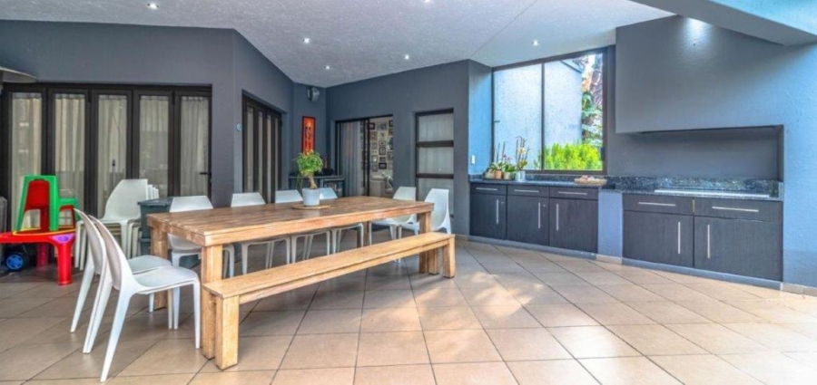 4 Bedroom Property for Sale in Dowerglen Ext 5 Gauteng