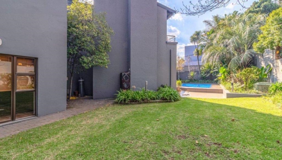 4 Bedroom Property for Sale in Dowerglen Ext 5 Gauteng