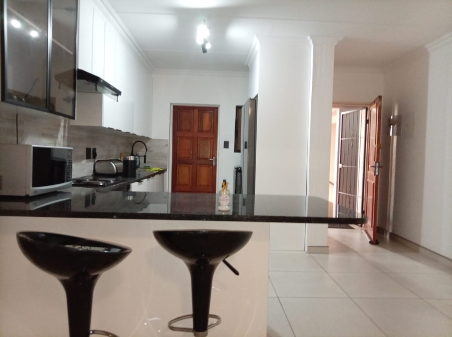 To Let 2 Bedroom Property for Rent in Northgate Gauteng