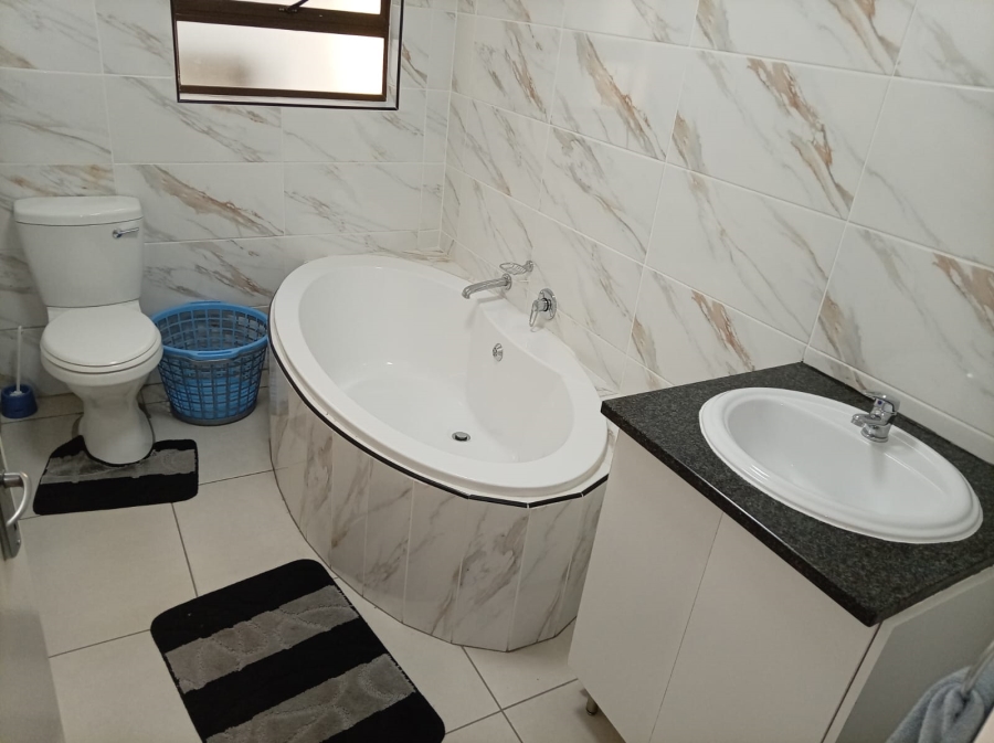 To Let 2 Bedroom Property for Rent in Northgate Gauteng
