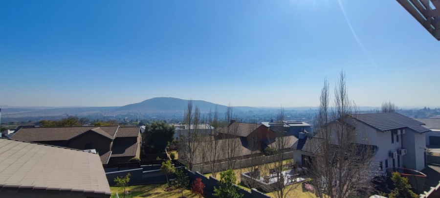 4 Bedroom Property for Sale in Eldoraigne Gauteng