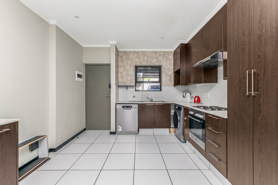 To Let 3 Bedroom Property for Rent in Lonehill Gauteng