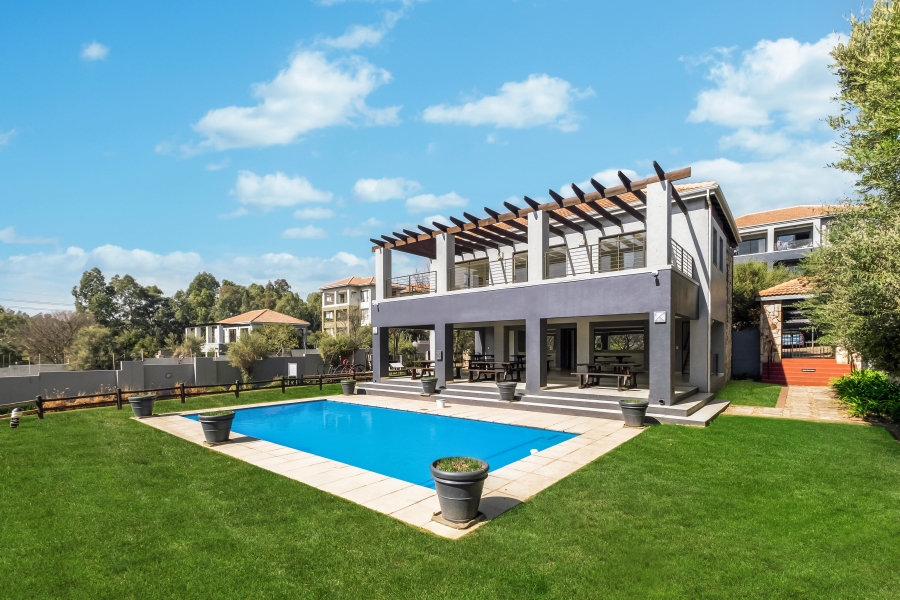 To Let 3 Bedroom Property for Rent in Lonehill Gauteng
