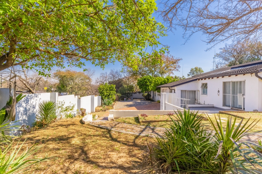 4 Bedroom Property for Sale in Bryanston Gauteng