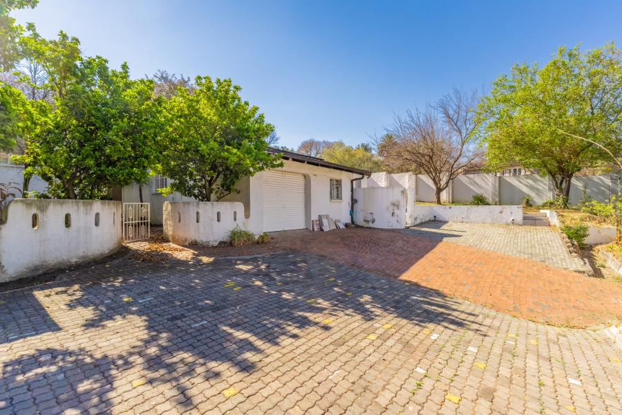 4 Bedroom Property for Sale in Bryanston Gauteng