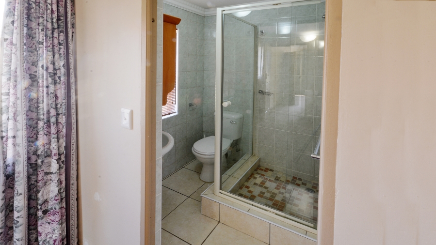 To Let 3 Bedroom Property for Rent in Edleen Gauteng