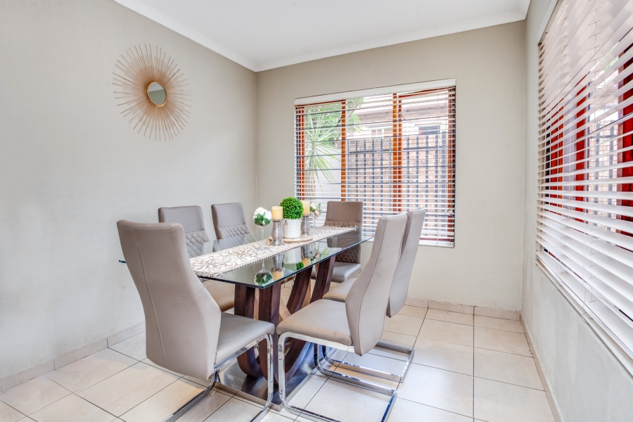To Let 3 Bedroom Property for Rent in Allens Nek Gauteng